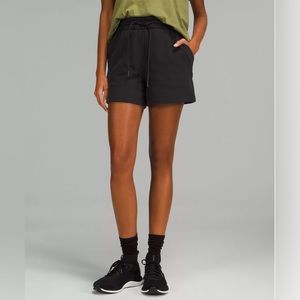 Lululemon Loungeful Shorts 4” Black